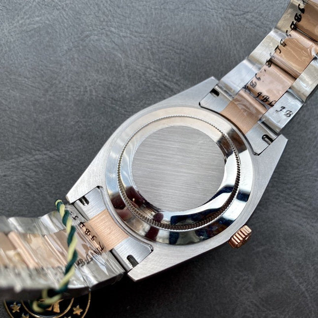 SKY-DWELLER TWO-TONE 42 ROSE GOLD BEZEL BLACK DIAL