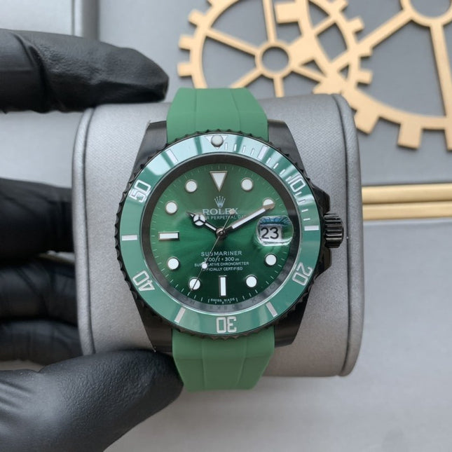 SUBMARINER DATE 41 BLACK CASE HULK