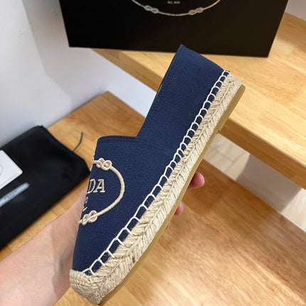 PRADA 26S EMBROIDERED LOGO ESPADRILLE FLATS IN NAVY BLUE CANVAS