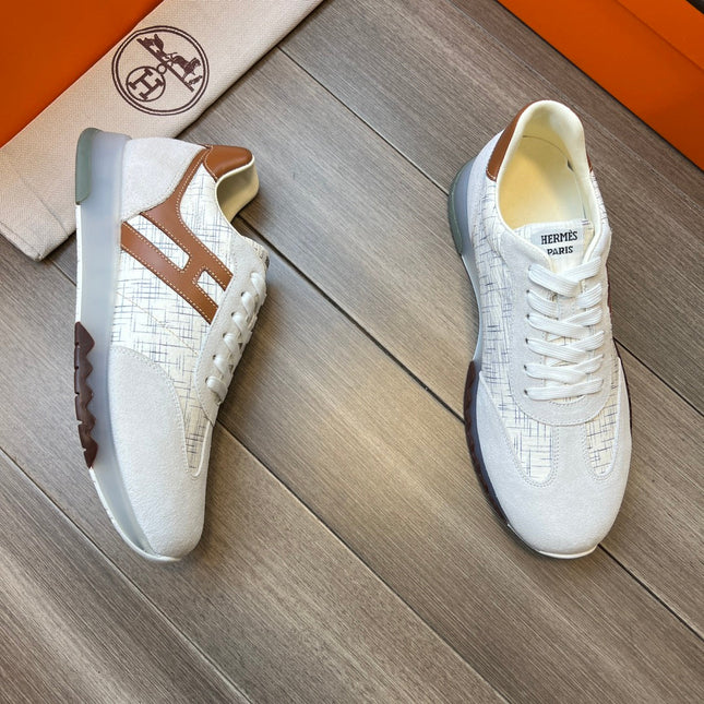 HM TRAIL SNEAKER WHITE AND LIGHT GRAY CANVAS