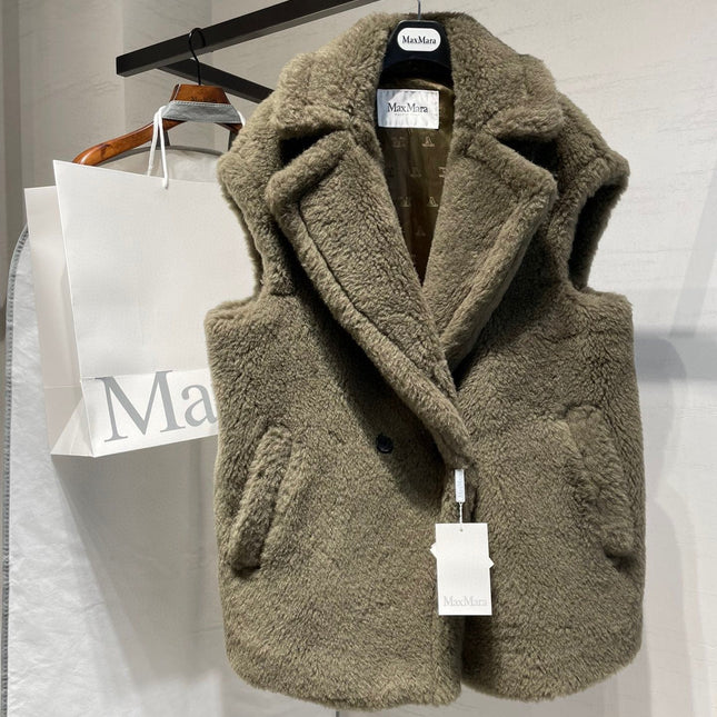 MAX MARA 25S SLEEVELESS TEDDY VEST 90550