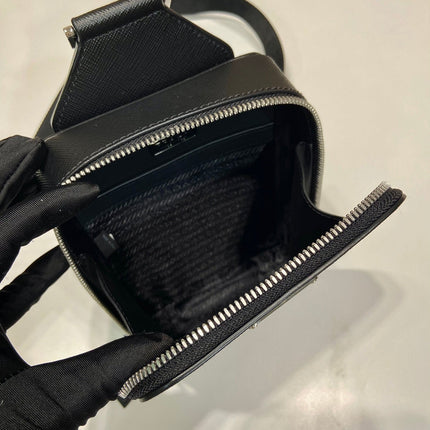 CHEST BAG 20 IN BLACK SAFFIANO LEATHER