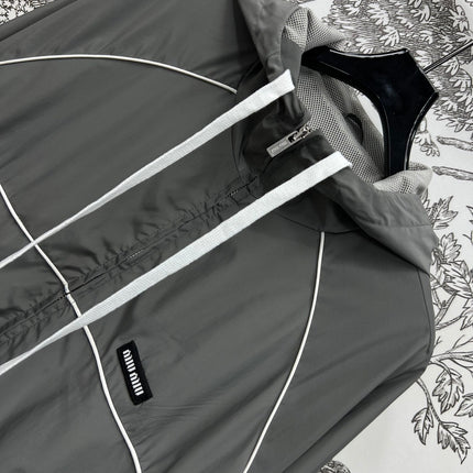 MIU 25S HOODED JACKET GREY IN NYLON 263131