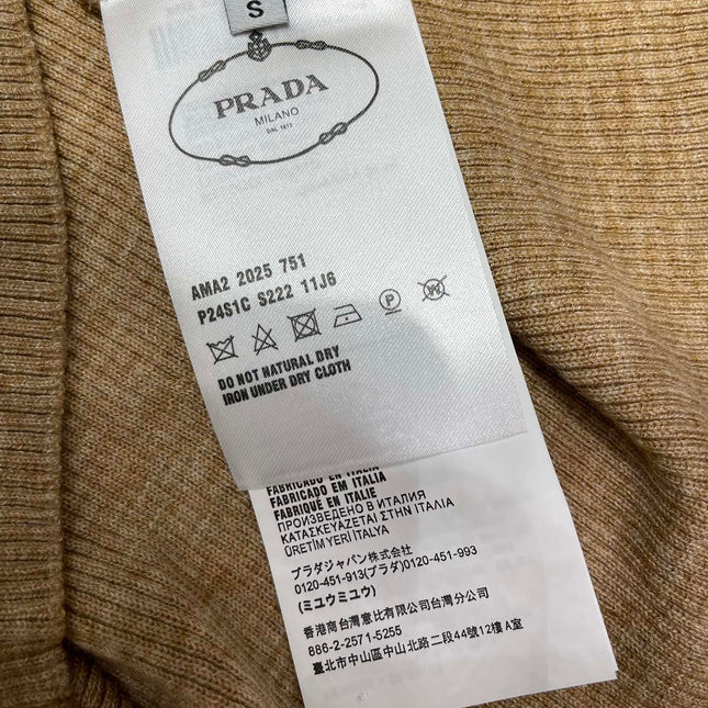 PRADA 26S SHORT-SLEEVE T-SHIRT 687