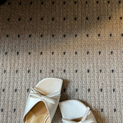 DIOR 26S OBLIQUE BOW MULE IN WHITE SATIN
