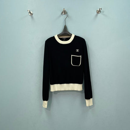 CHANEL 26S CREW NECK KNIT SWEATER 1551