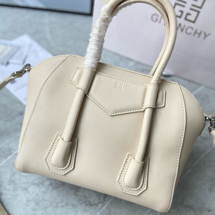 MINI 27 ANTIGONA LOCK BAG IN BEIGE LAMBSKIN