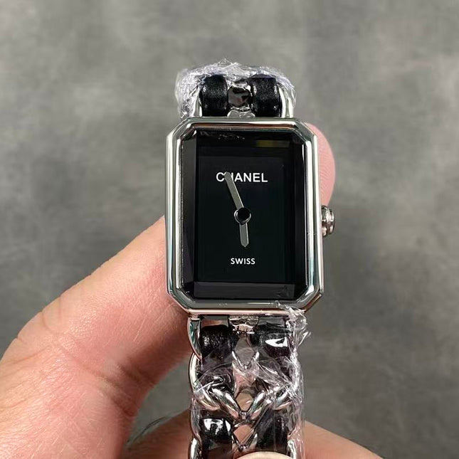 CHANEL PREMIERE H0451 ICONIC CHAIN WATCH STEEL AND CALFSKIN