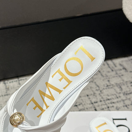 CHLOÉ 26S HIGH-HEELED MULES IN WHITE CALFSKIN
