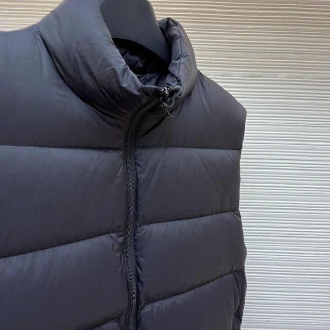 BALENCIAGA 26S SLEEVELESS DOWN PUFFER VEST 283