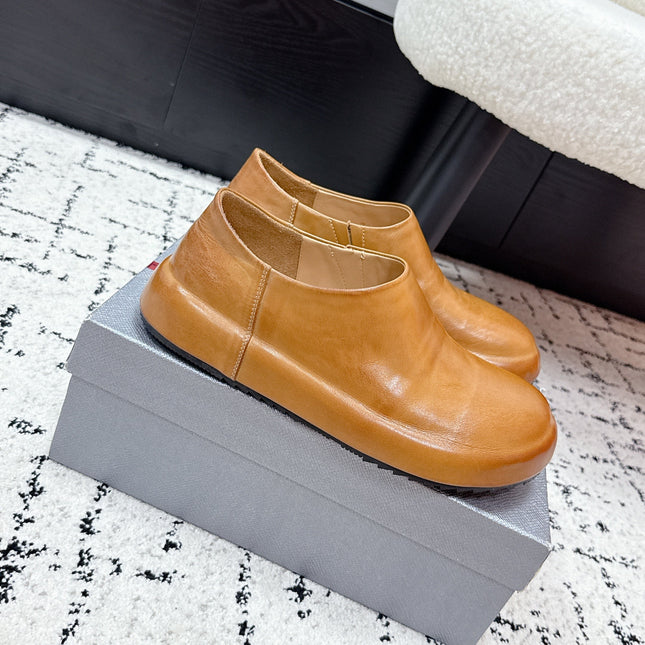PRADA 26S SLIP ON SHOES IN WARM BROWN SMOOTH CALFSKIN