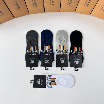 BURBERRY 26S NO-SHOW SOCKS 267242 (1 BOX)