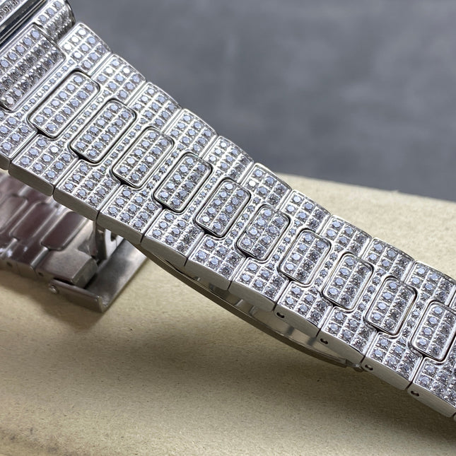 CUBITUS AUTOMATIC ALL STEEL ATTACHED DIAMOND RED DIAL
