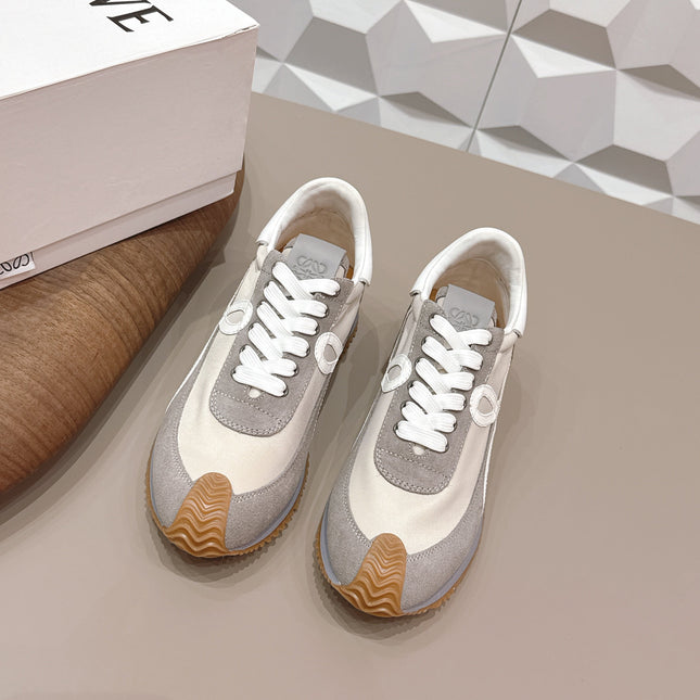 LOEWE 26S FLOW RUNNER SNEAKER IN DARK GRAY SUEDE AND WHITE CALFSKIN