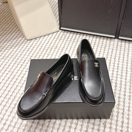 CHANEL 26S LOAFERS IN BLACK CALFSKIN