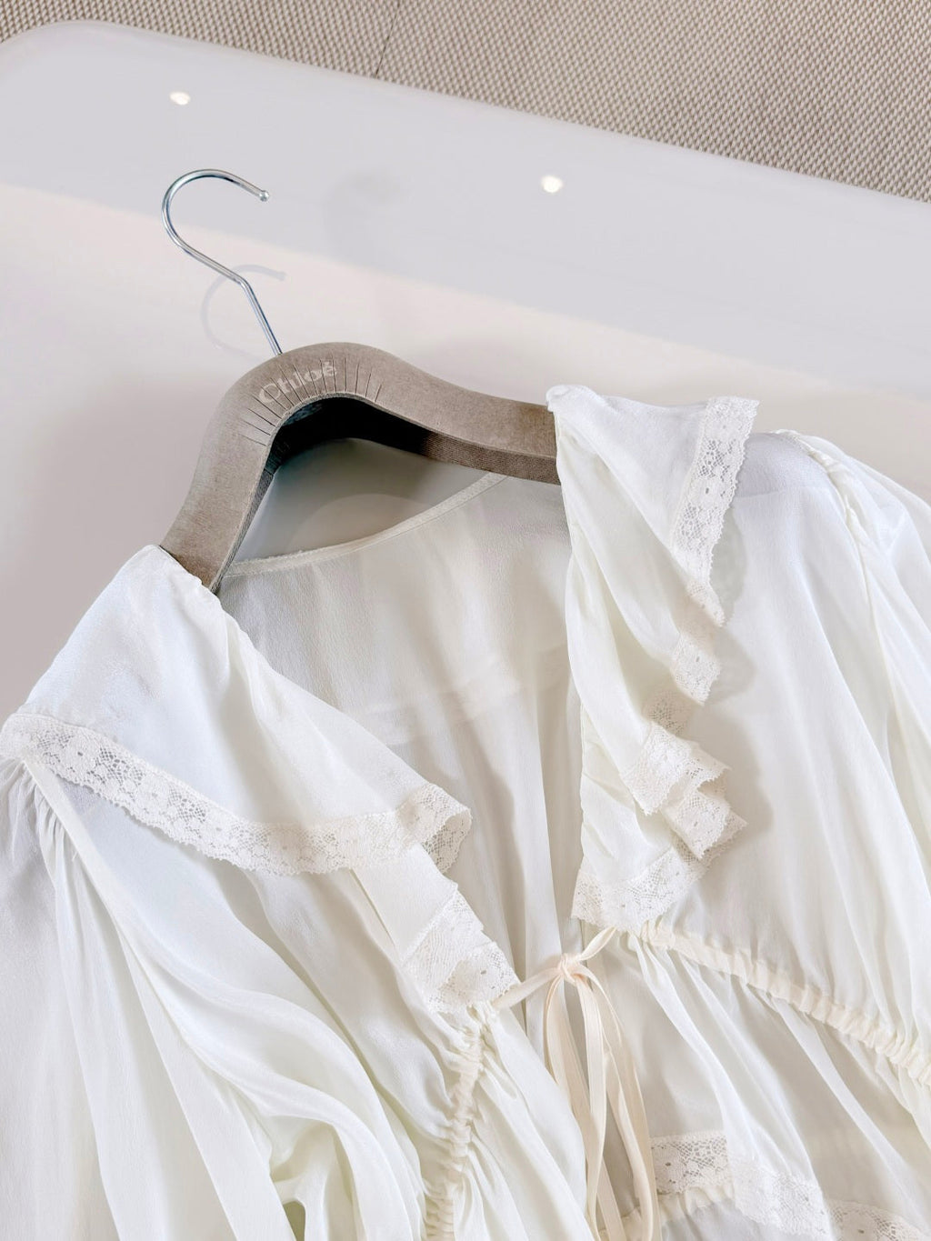 26S PUFF-SLEEVE LACE BLOUSE STYLE 127