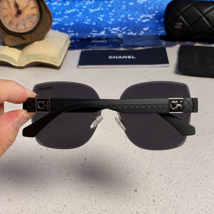 CHANEL 26S FACETED LENSES IN ACETATE 404784