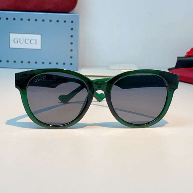 GUCCI 26S CAT-EYE FRAME IN ACETATE 424499
