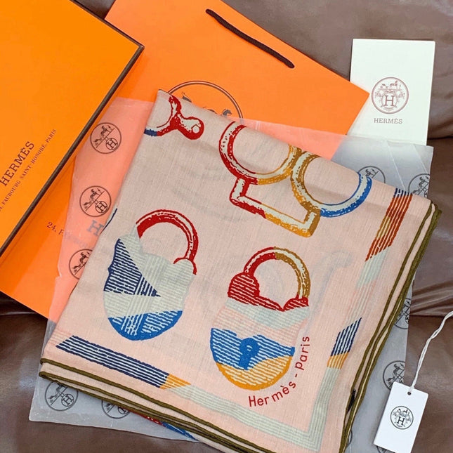 HERMES 26S SCARF 140 IN CASHMERE AND SILK 303158
