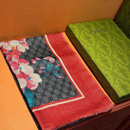 GUCCI 26S SCARF 200 IN CASHMERE AND SILK 315123