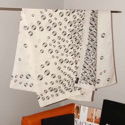 CHANEL 26S SCARF 140 IN SILK AND CASHMERE 509503