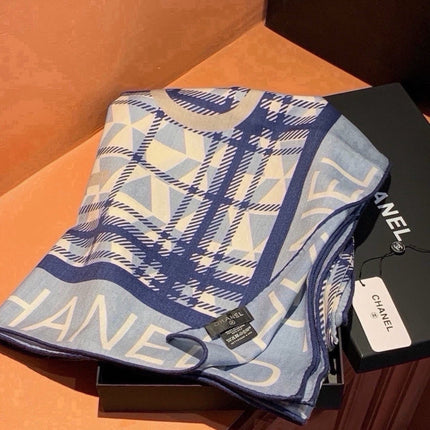 CHANEL 26S SCARF 140 IN SILK AND CASHMERE 510953