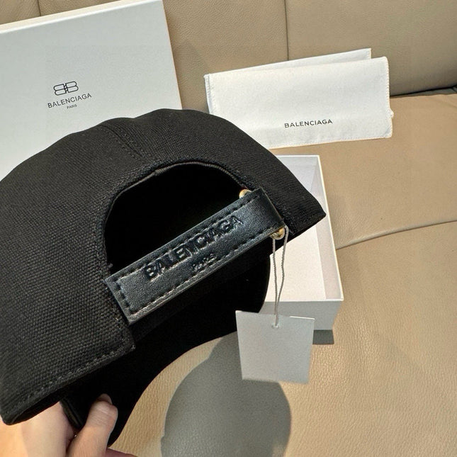 BALENCIAGA 26S BASEBALL CAP STYLE 32