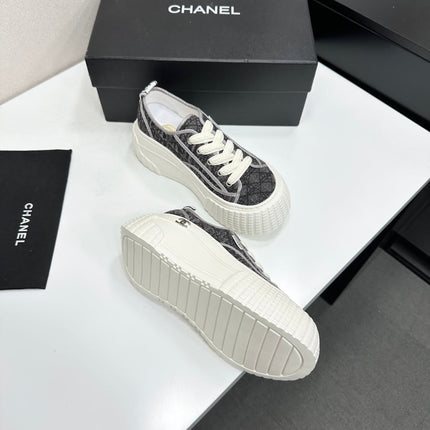 CHANEL 26S CHUNKY SNEAKERS IN GREY DIAMOND-PATTERNED WOVEN FABRIC