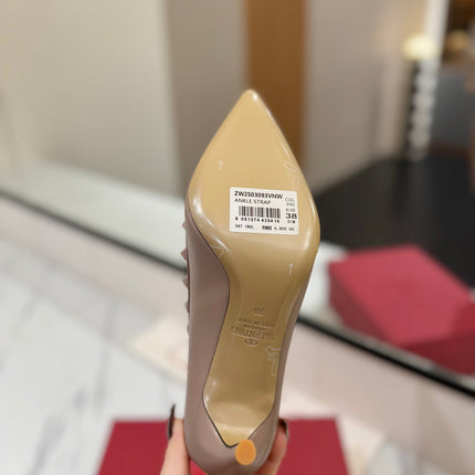 VALENTINO 26S STUDDED HIGH HEELS 90 MM IN MATTE NUDE CALFSKIN