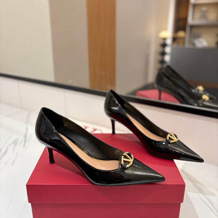VALENTINO 26S POINTED-TOE PUMPS 65 MM IN BLACK PATENT CALFSKIN