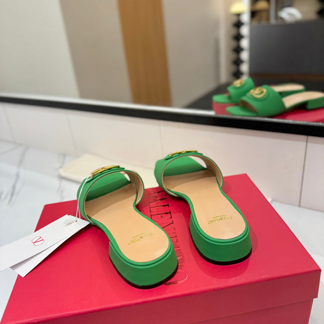 VALENTINO 26S SANDALS IN GREEN SMOOTH CALFSKIN WITH GOLD HARDWARE