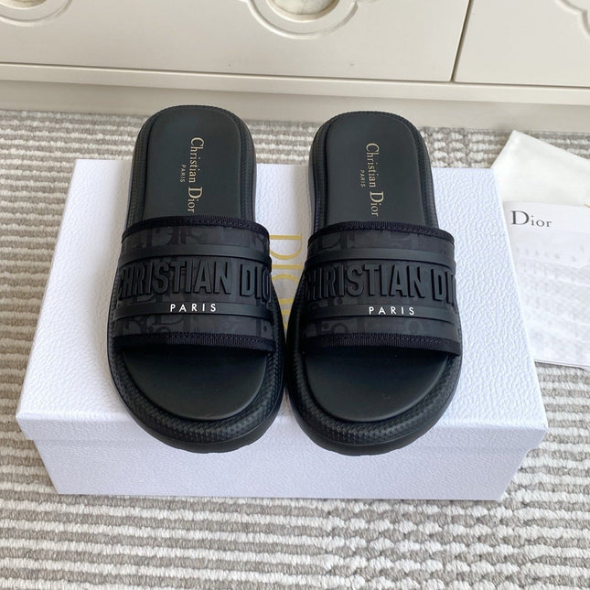 DIOR 26S DWAY SLIDES IN BLACK RUBBER SOLE