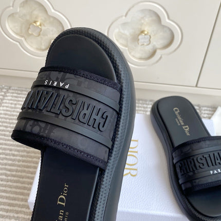 DIOR 26S DWAY SLIDES IN BLACK RUBBER SOLE