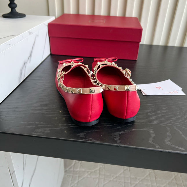 VALENTINO 26S STUD-EMBELLISHED MARY JANE IN RED CALFSKIN