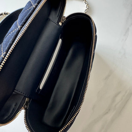 CHANEL 25S VANITY CLASSIC FLAP 17 IN DARK BLUE QUILTED DENIM GOLD HARDWARE