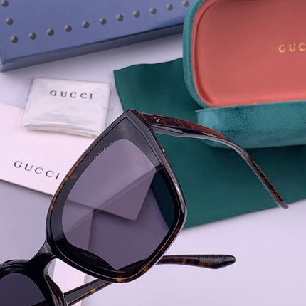GUCCI 26S SQUARE FRAME IN ACETATE 426549