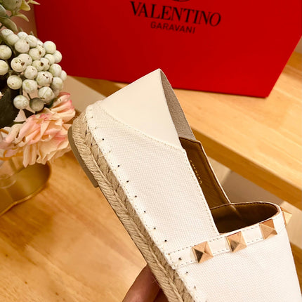 VALENTINO 26S SLIP ON SHOES IN WHITE CANVAS WITH ROCKSTUDS