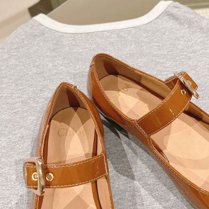 CHLOÉ 26S MARY JANE FLATS IN BROWN GLOSSY CALFSKIN