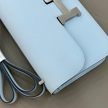 HM 25S CONSTANCE ELAN 24 CM IN SKY BLUE EPSOM WITH SILVER HARDWARE
