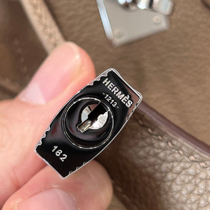HM 25S BIRKIN 25 CM IN CHESTNUT BROWN TOGO WITH KEY SILVER