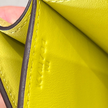 HM 25S CONSTANCE 19 CM IN YELLOW EPSOM WITH SILVER HARDWARE