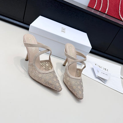 DIOR 26S CAPTURE HEELED MULE 100MM IN BEIGE SUEDE WITH SILVER STRASS CANNAGE MOTIF