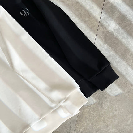 DIOR OBLIQUE CREWNECK SWEATSHIRTS IN WHITE AND BLACK