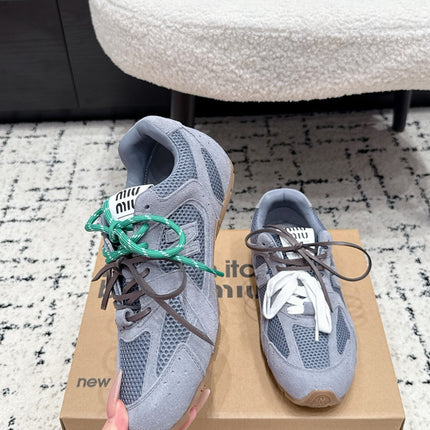MIUMIU 26S SNEAKERS IN LIGHT PURPLE SUEDE SUEDE AND MESH FABRIC