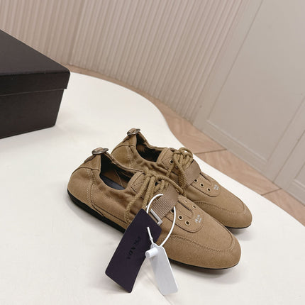 PRADA 26S LACE UP MINIMAL SNEAKERS IN BROWN CANVAS