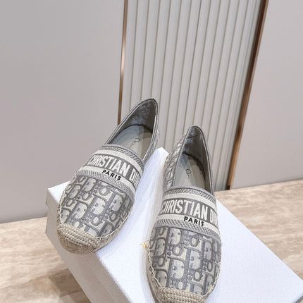 DIOR 26S GRANVILLE ESPADRILLE IN LIGHT GREY DIOR OBLIQUE EMBROIDERED COTTON