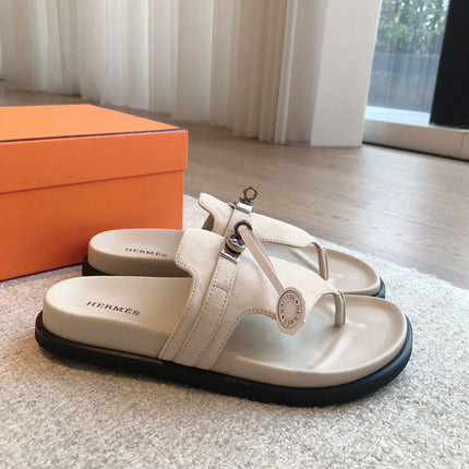 EMPIRE SANDAL CREAM WHITE SUEDE