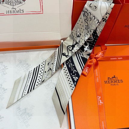 HERMES 26S TWILLY SCARF 86 IN SILK 500097