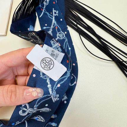 HERMES 26S TWILLY SCARF 86 IN SILK 492611