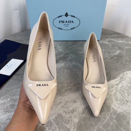 PRADA 25S POINTED-TOE HIGH HEELS 55 MM IN BEIGE GLOSSY LAMBSKIN